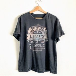Levi’s T-shirt size large